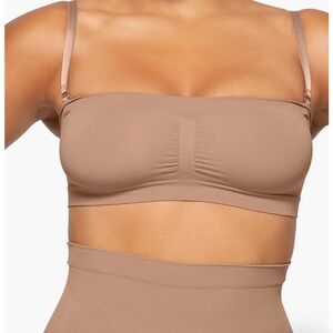 NWOB SKIMS Seamless Sculpt Strapless Bandeau Bra